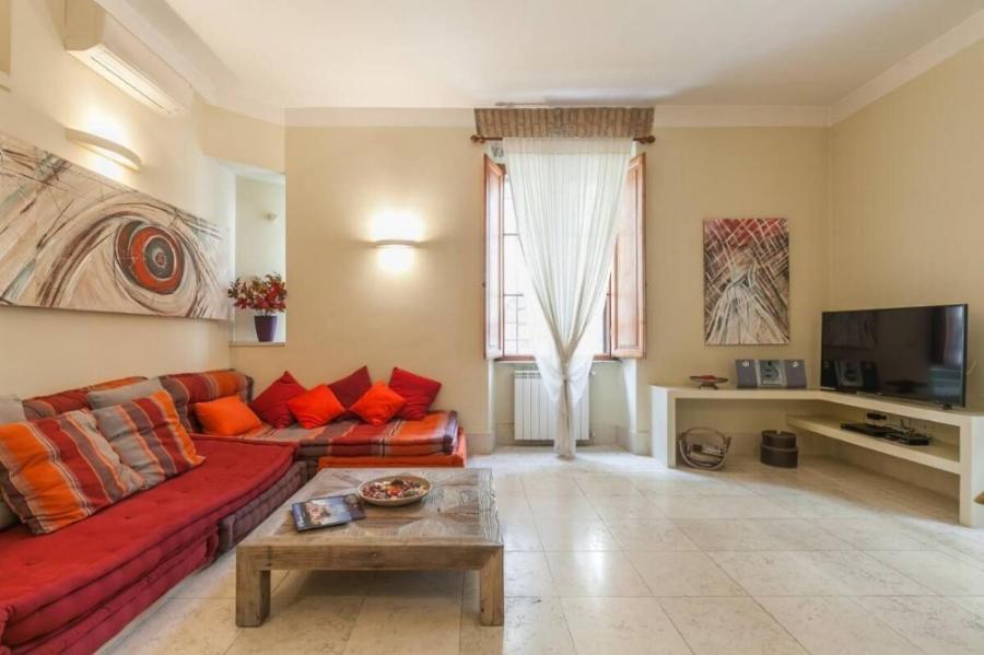 Borgo Pio - Quite And Spacious Apt روما المظهر الخارجي الصورة