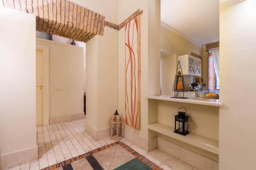 Borgo Pio - Quite And Spacious Apt روما المظهر الخارجي الصورة