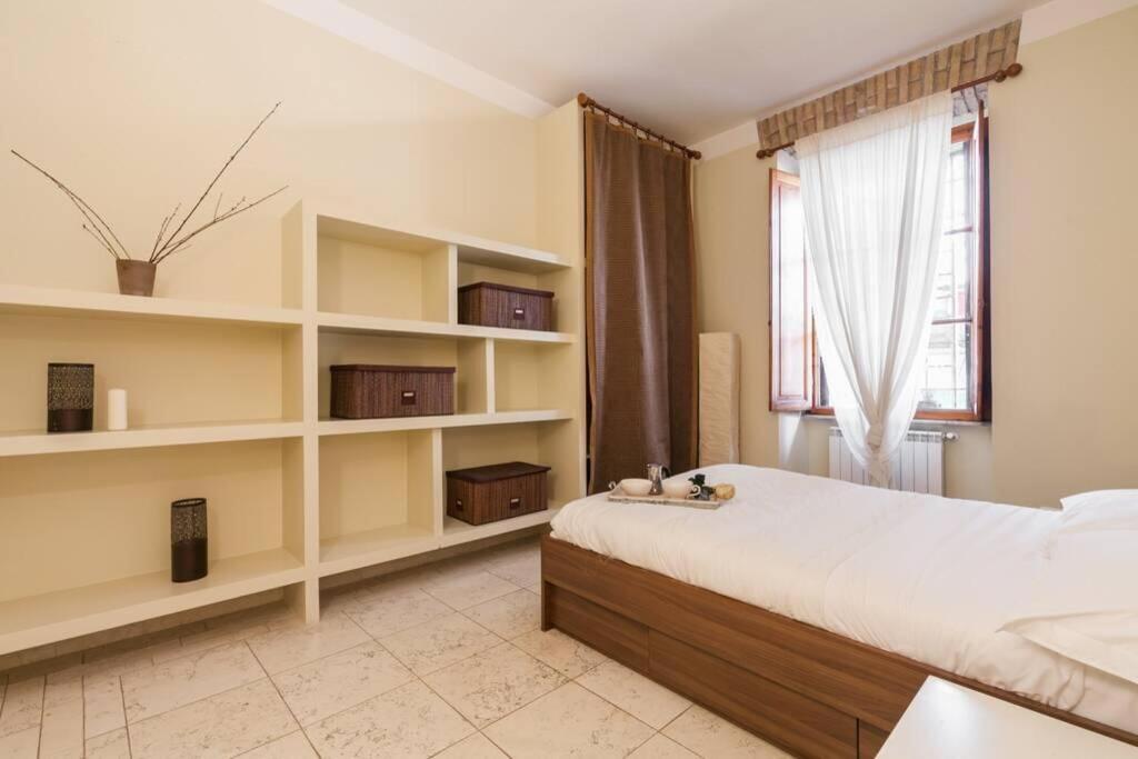 Borgo Pio - Quite And Spacious Apt روما المظهر الخارجي الصورة