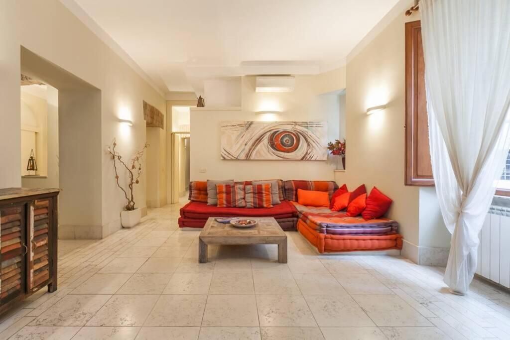 Borgo Pio - Quite And Spacious Apt روما المظهر الخارجي الصورة
